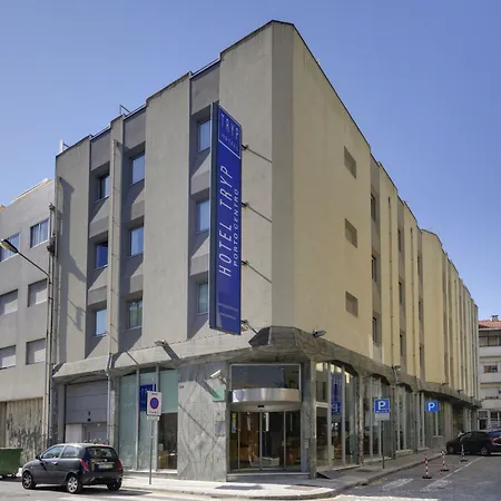 酒店 Tryp By Wyndham Centro 3*