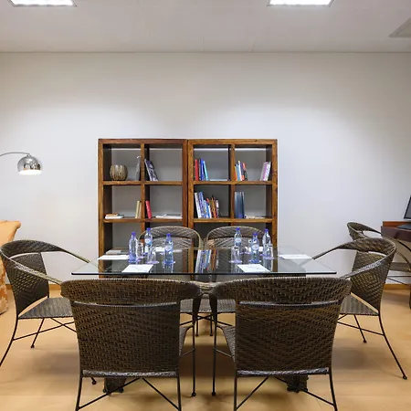 Tryp By Wyndham Centro 3* 波尔图