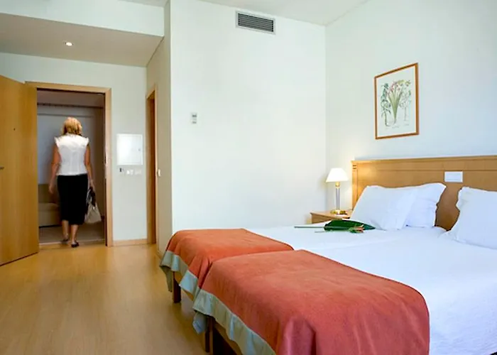 Tryp By Wyndham Centro Hotel 3*