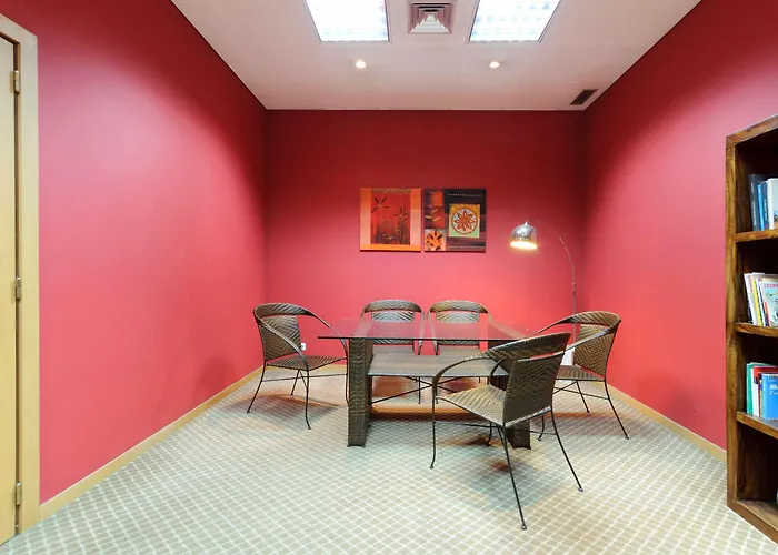 Tryp By Wyndham Centro 3*