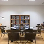 Tryp By Wyndham Centro 3* 포르투