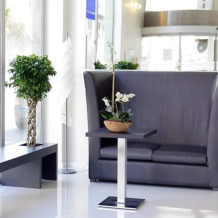 Tryp By Wyndham Centro 3*