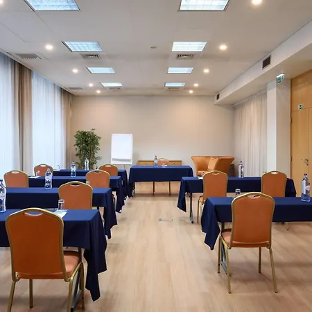 Tryp By Wyndham Centro Porto