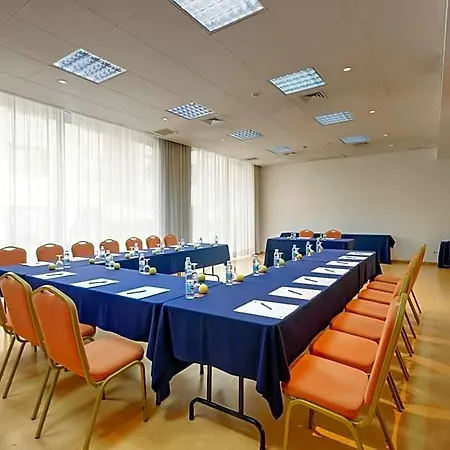 Tryp By Wyndham Centro