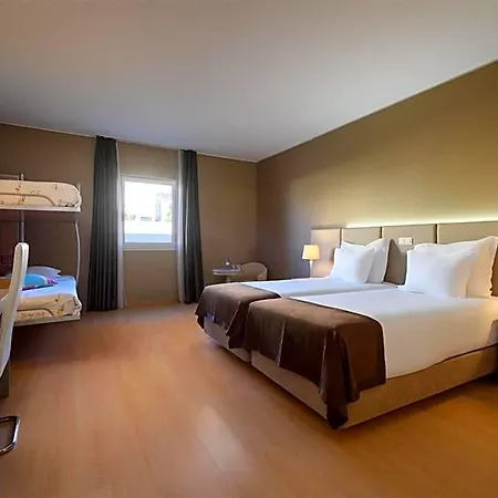 Tryp By Wyndham Centro Ξενοδοχείο 3*