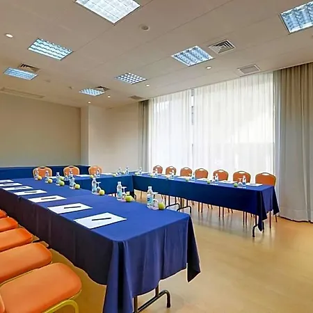 Ξενοδοχείο Tryp By Wyndham Centro
