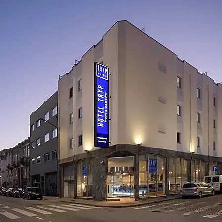 Tryp By Wyndham Centro Πόρτο