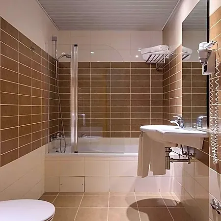 Tryp By Wyndham Centro Hotel Oporto