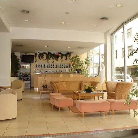 Tryp By Wyndham Centro 3*