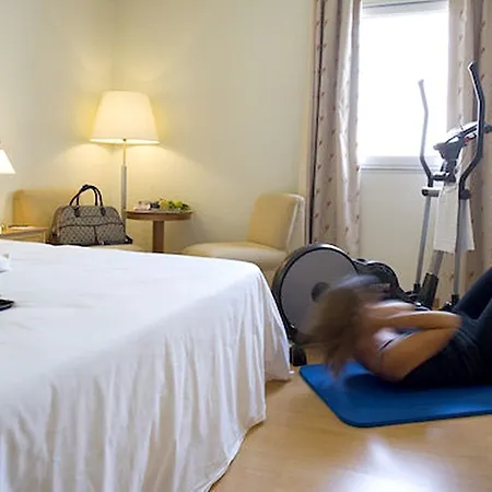 Hotel Tryp By Wyndham Centro Porto