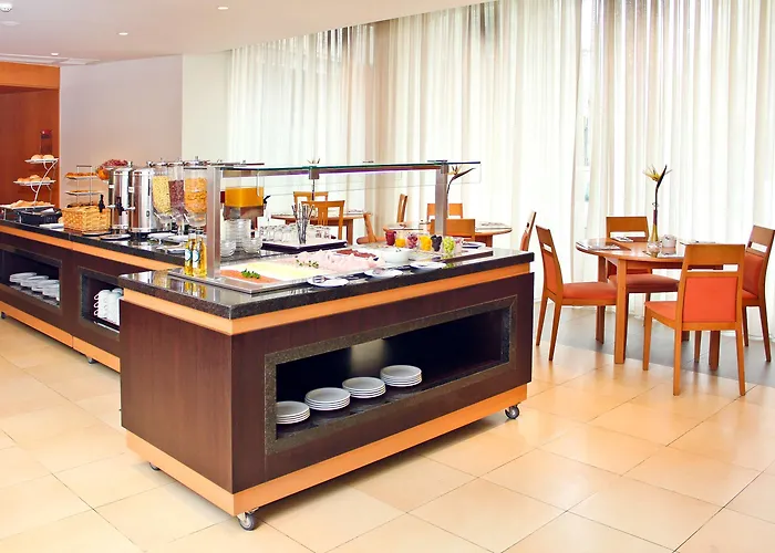 Tryp By Wyndham Centro 酒店 3*