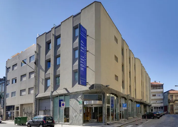 Tryp By Wyndham Centro 3* Порту