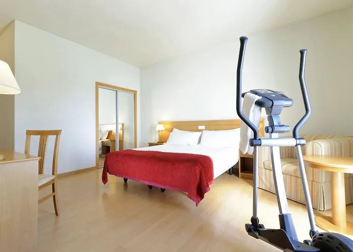 Tryp By Wyndham Centro 3* 포르투