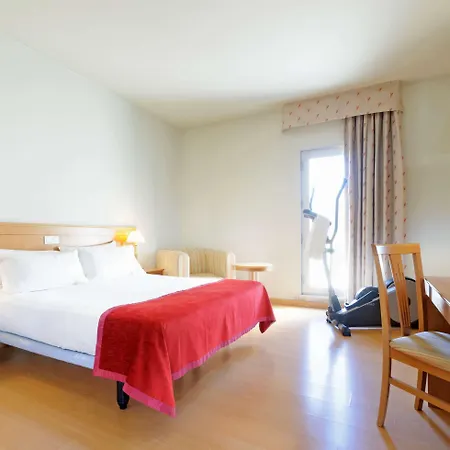 Tryp By Wyndham Centro 3*