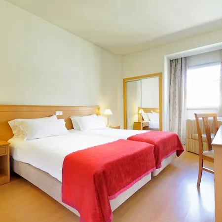 Tryp By Wyndham Centro Hotel Oporto