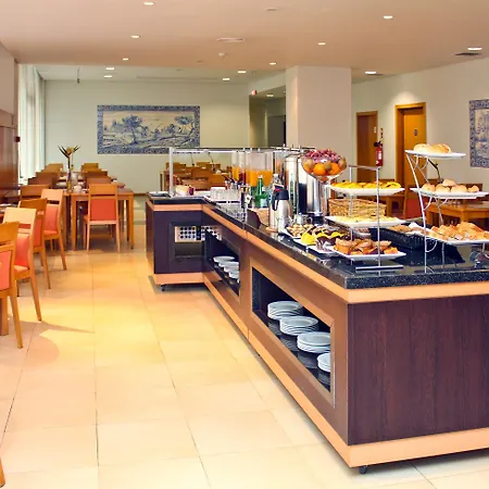 Tryp波尔图特罗酒店 酒店 3*