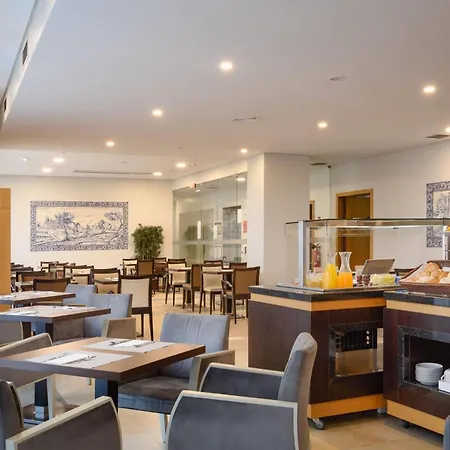 Tryp By Wyndham Centro 3*