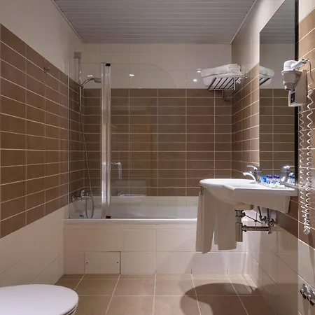 Tryp By Wyndham Centro Hotel 3*
