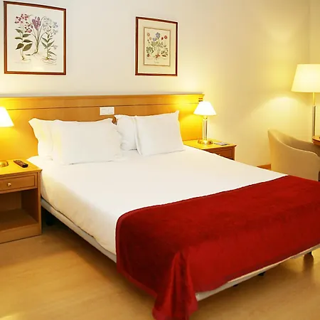 Tryp By Wyndham Centro Oporto