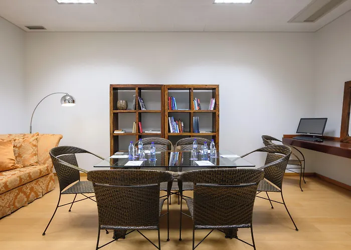 Tryp By Wyndham Centro 3* Porto