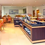 Tryp By Wyndham Centro Otel 3*