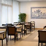 Otel Tryp By Wyndham Centro Porto